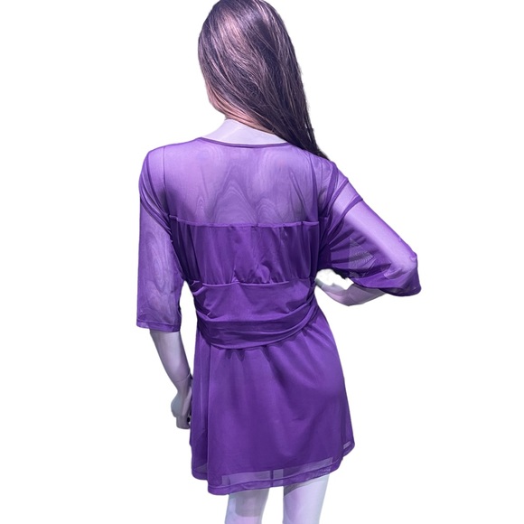 KIYONNA PLUS SIZE 3 PURPLE/MAUVE TOP W/ sheer accents & 3/4 length sleeves - Picture 8 of 13